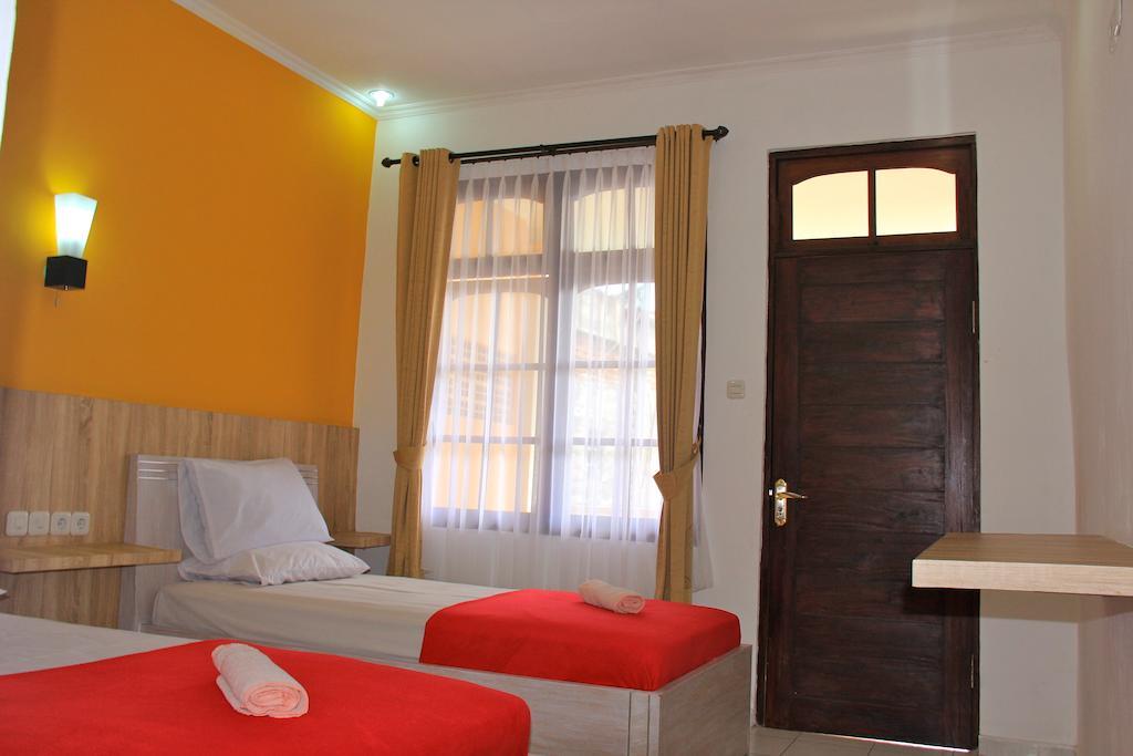 Beneyasa Beach Inn 2 Кута Экстерьер фото
